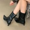 Eilyken Зимняя мода 2025 года, женские ботильоны с острым носком, женские короткие современные туфли на тонком низком каблуке для вечеринок