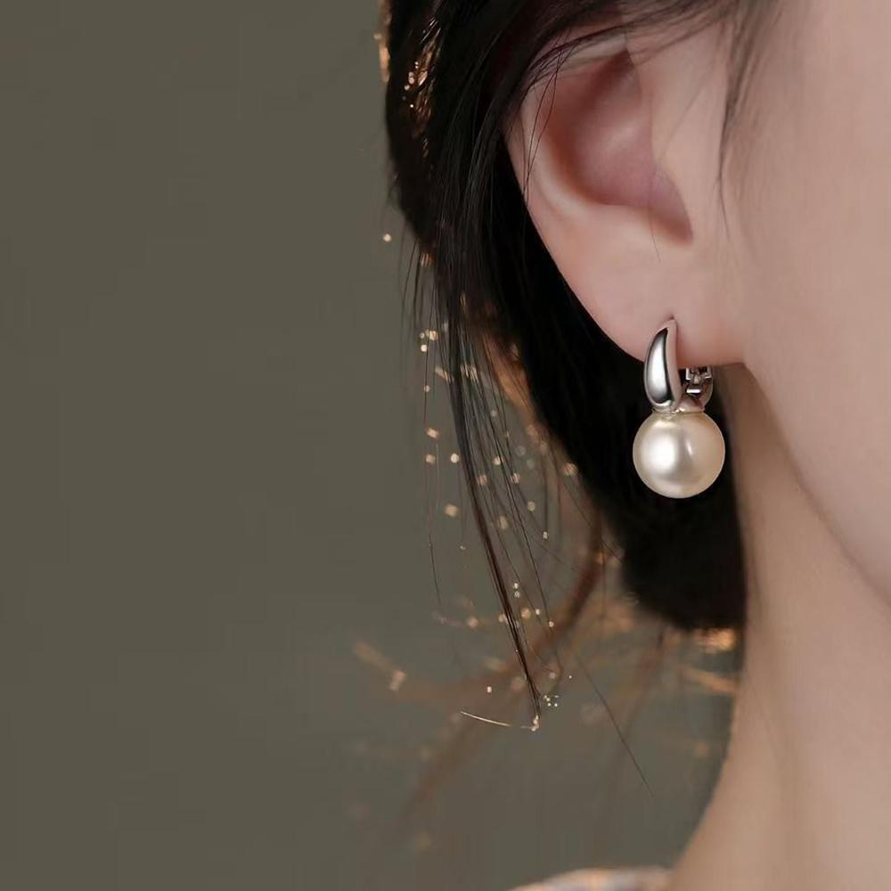 Серьги-кольца минималистичные с круглым жемчугом, игла из серебра 925 пробы, для женщин, вечерние, классические, тонкие ювелирные изделия, легкие, изысканные аксессуары
