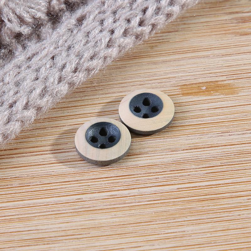 Solid Wood Shirt Button Shirt Wooden Button Children Baby Clothes Cardigan Shirt Decorative Round Buttons