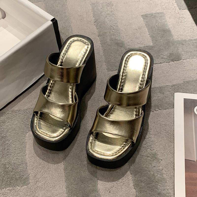 Модные летние женские тапочки с круглым носком на платформе для женщин с открытым носком на танкетке, уличные тапочки на высоком каблуке без застежек, повседневные тапочки