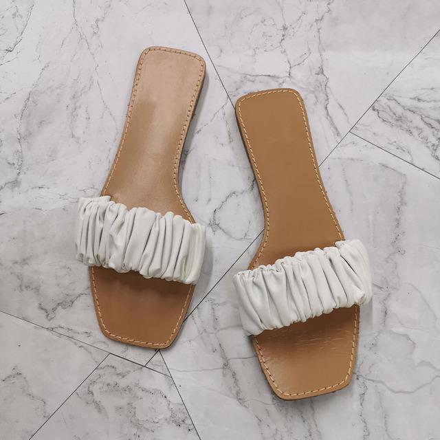 Новые женские уличные тапочки на плоской подошве, женские пляжные шлепанцы, женская уличная летняя обувь высокого качества с квадратным носком, большие размеры