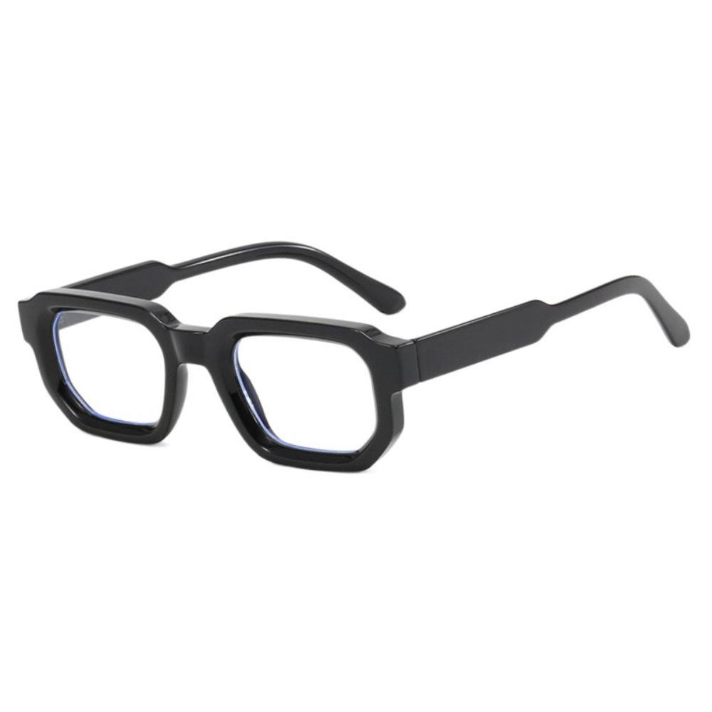 Small Frame Women Sun Glasses UV400 Retro Eyewear Personalized Square Sunglasses Travel