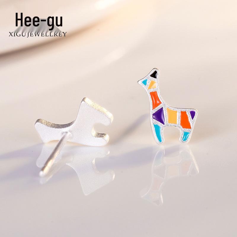 Higu Серьги-гвоздики из серебра 925 пробы, матовые, разноцветные, с изображением жирафа - Милый рождественский подарок