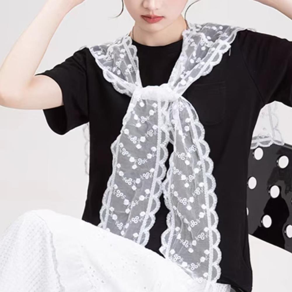 Fashion Lace Scarf Hollow Fake Collar Lace Crochet Small Shawl Women Clothes Accessories Office Lady Women Decorative Collor