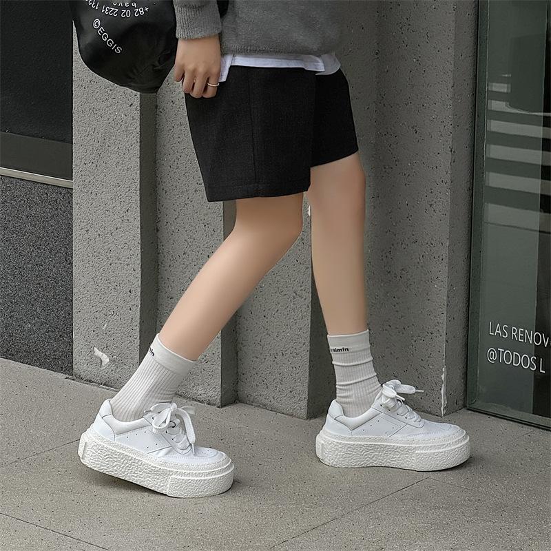 Белые туфли на платформе для пар, новые универсальные туфли-бисквиты на шнуровке, увеличивающая высоту подошва-маффин, повседневная обувь 50447-W