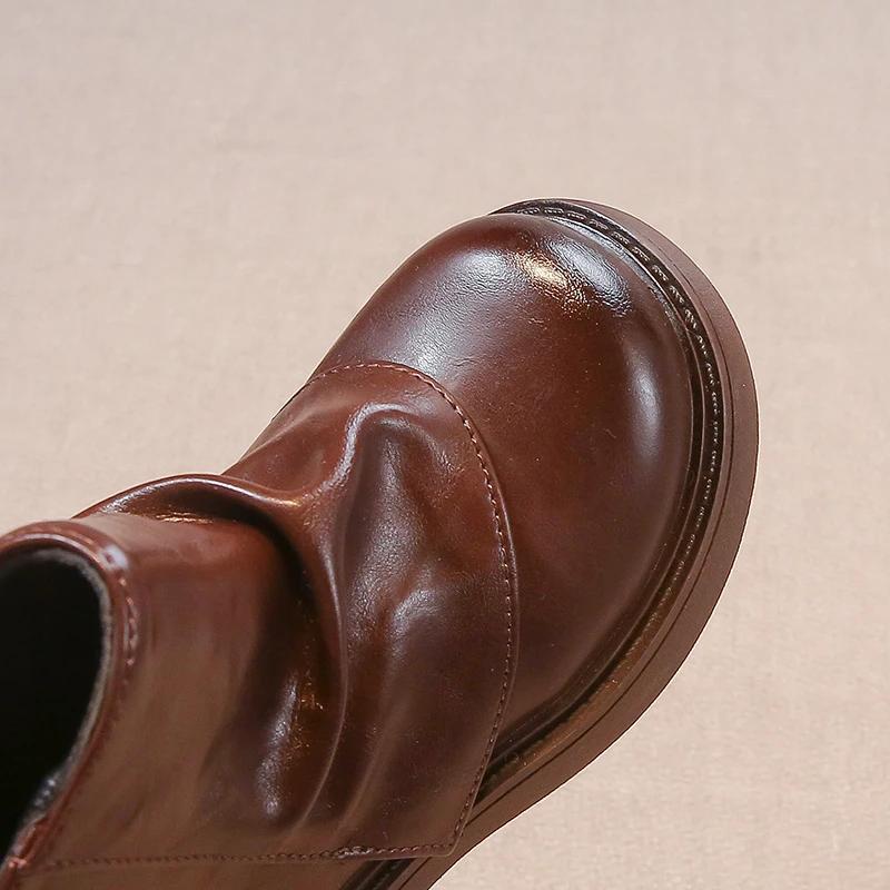 2024 Детские модные ботинки для девочек Зимняя новая мода Британский стиль Мягкая подошва Нескользящие Универсальные Трендовые кожаные туфли