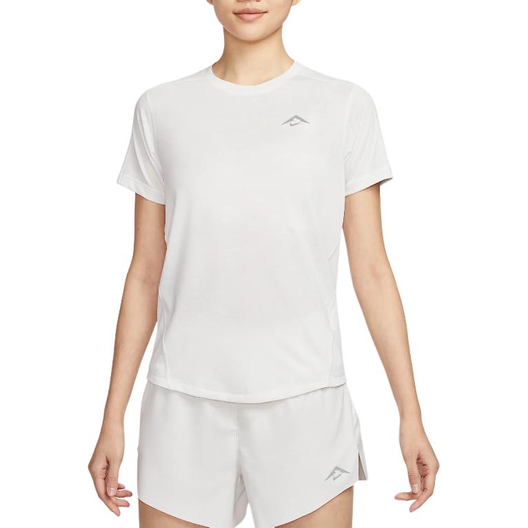 Nike Женские белые футболки с круглым вырезом HJ2243-030