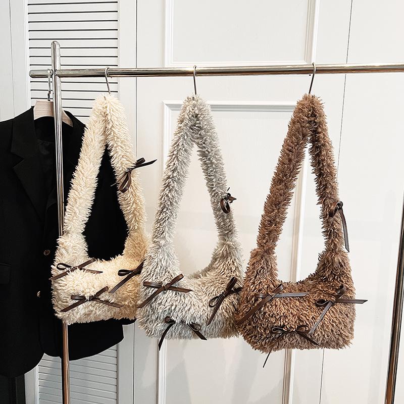 Autumn And Winter Plush Bow Messenger Bag Women'S Sweet Girl Shoulder Bag Trendy Fashion Cloud Bag