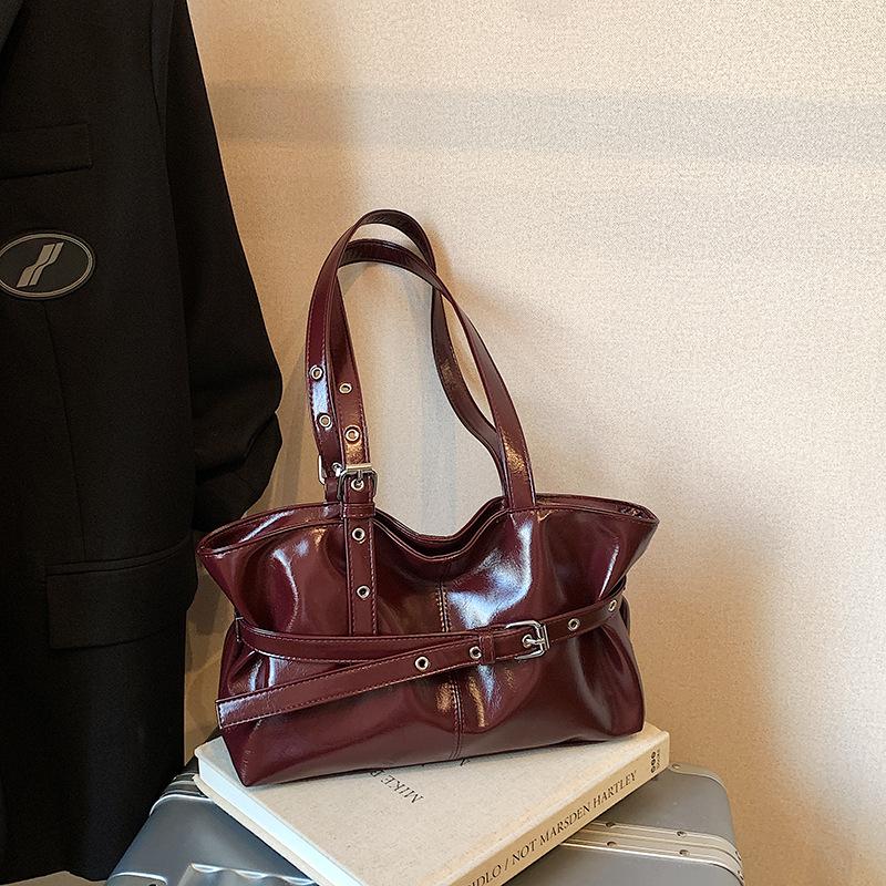 Кожаная сумка-тоут в корейском стиле класса люкс: Женская сумка подмышку большой вместимости