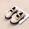 Кожаная обувь для девочек 2025 весна и осень новая детская дышащая одинарная обувь мягкая подошва легкие туфли принцессы корейская версия лоферов для девочек