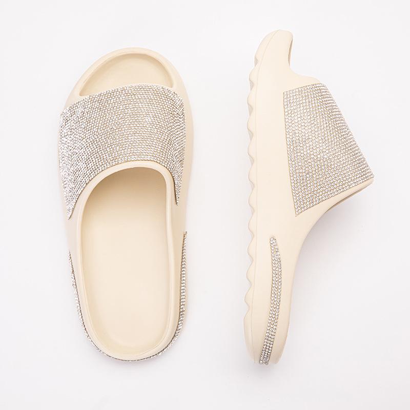 Women Slides Fashion Platform Rhinestone Decor Slide Sandals Outdoor Non-slip Beach Sandals New Women Slippers