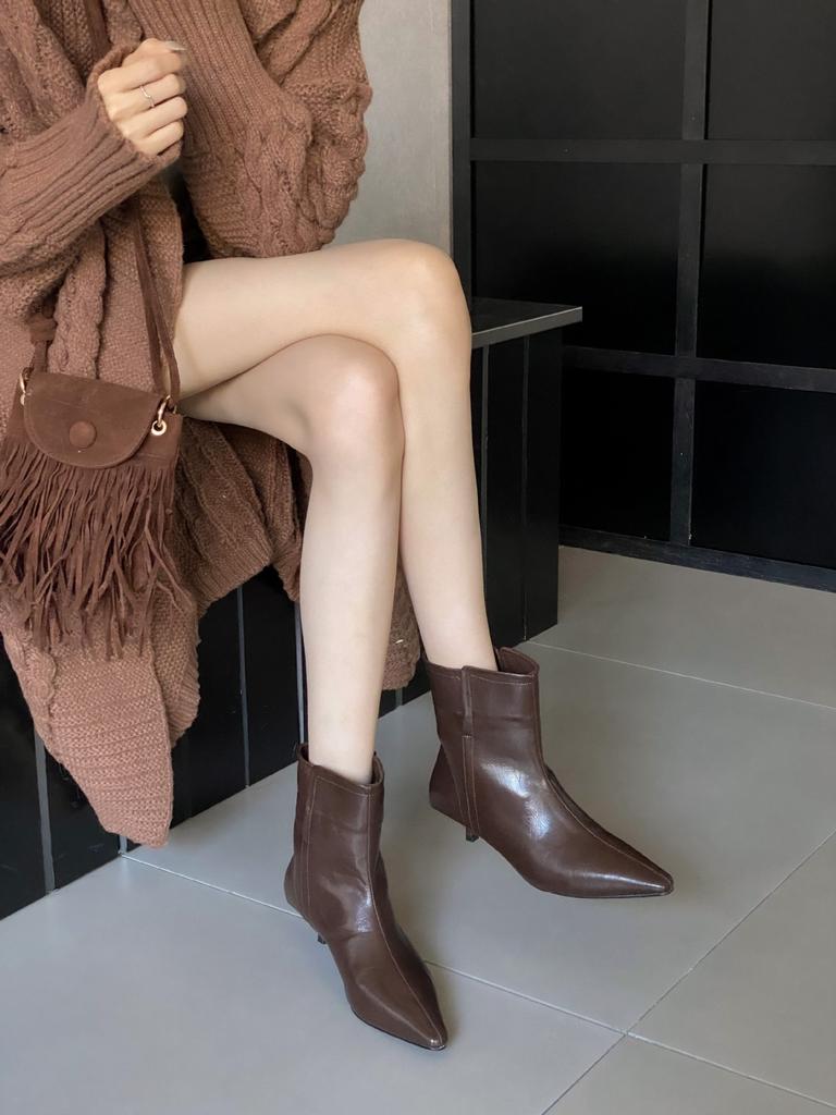 2025 Autumn New Pointed Thin Heel High Heel Temperament French Fashion Sexy Beautiful Women Short Boots