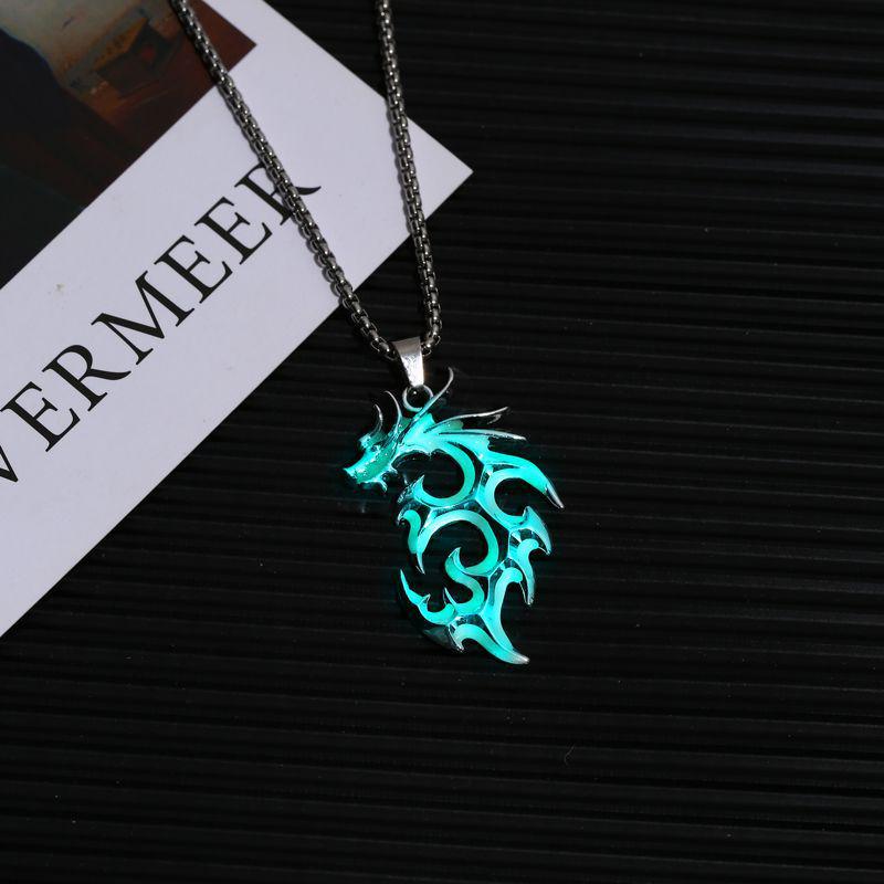 Luminous Wolf King Titanium Steel Necklace - Men's Retro Hip-Hop Jewelry Trend