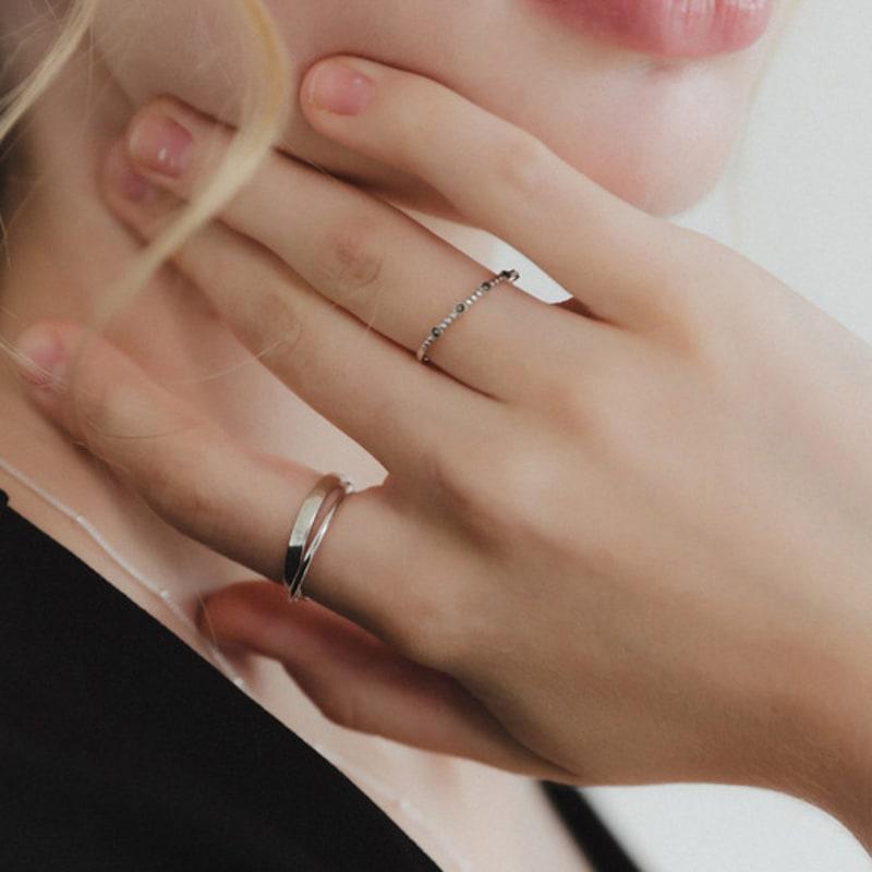Серебряное кольцо J.Lauren с двойным переплетенным кольцом R0680