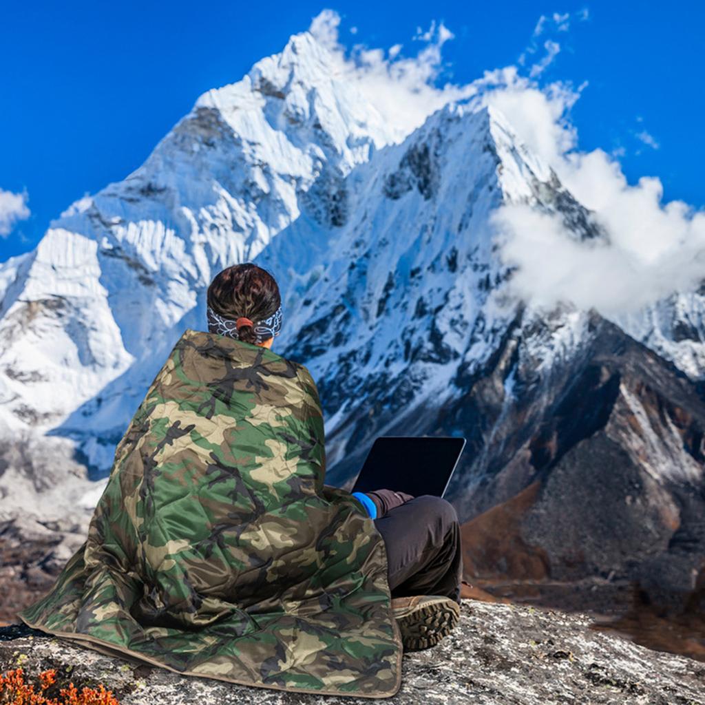 Camouflage Quilt for Outdoor Camping Camouflage Print Quilting Sewing Cloth Fabric for Dressmaking