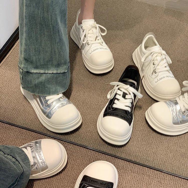 Уродливо милые туфли на высокой платформе черно-белые с большой головой женские 2024 осень новые универсальные повседневные спортивные кеды платформа хлебные туфли тренд