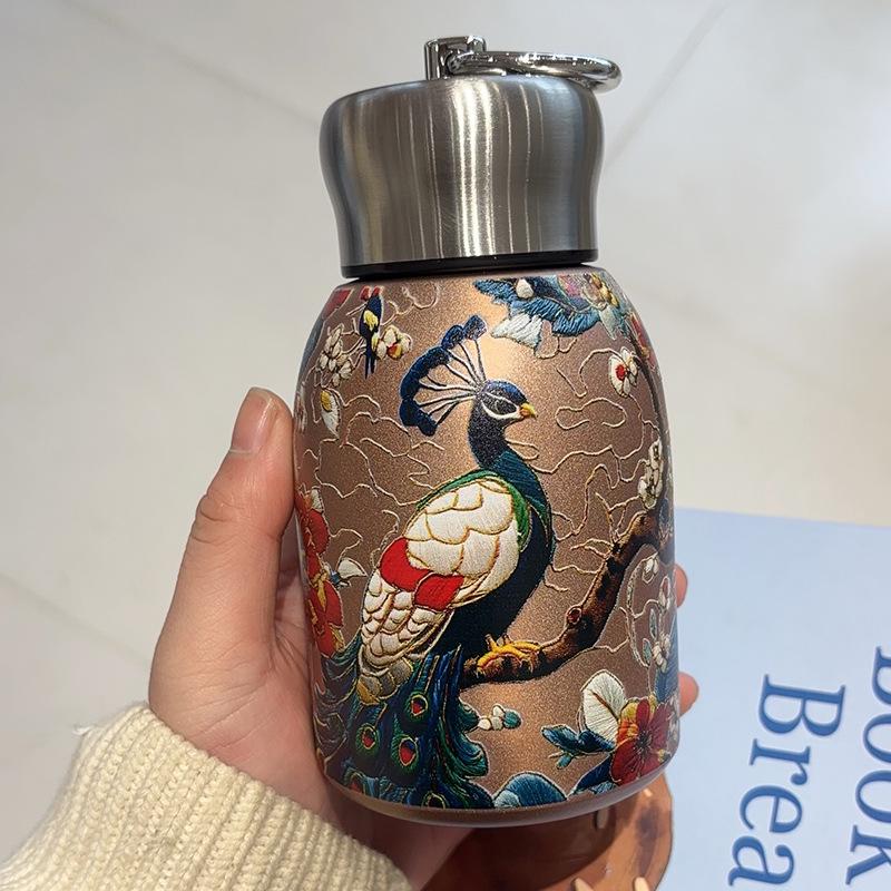 Элегантная ретро золотая чашка-термос с бабочкой и павлином - креативный подарок для дам