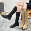 Распродажа Женские дизайнерские ботильоны Осень-зима Туфли на платформе с острым носком Низкий каблук Эластичные тканевые носки Сапоги