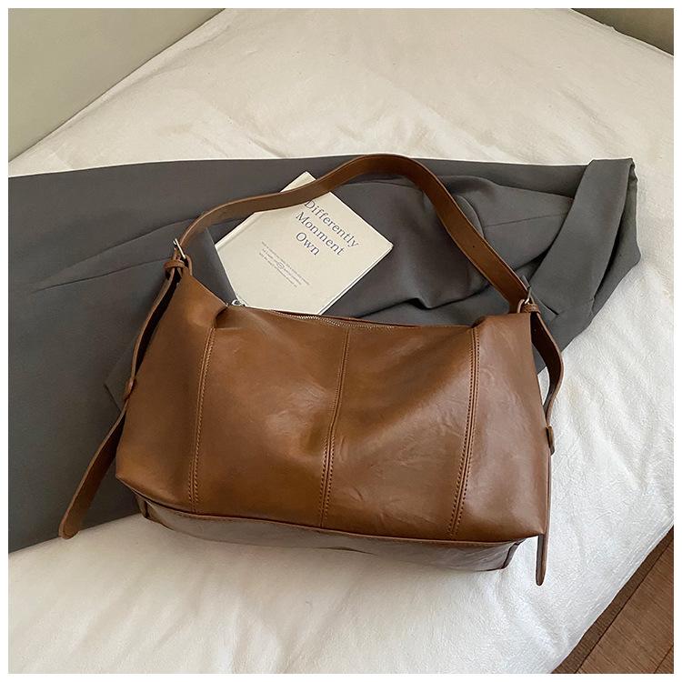 Ретро повседневная большая сумка женская 2025 новая корейская версия большая вместимость модная сумка-тоут зарубежный стиль на плечо сумка-мессенджер тренд