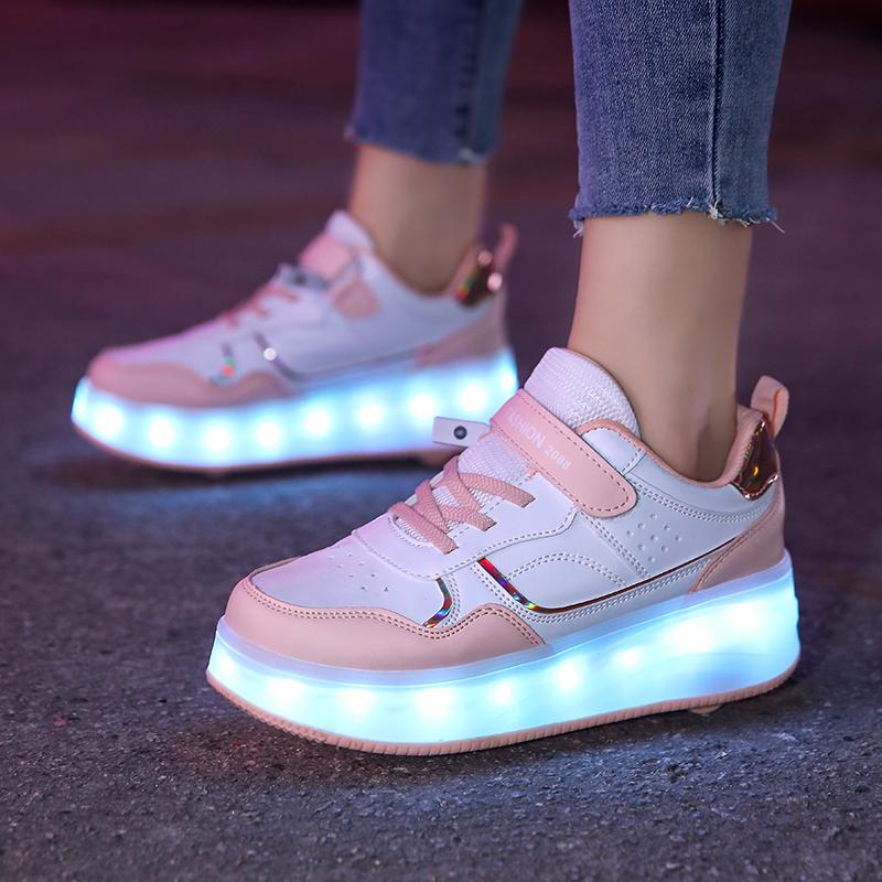 Детские светящиеся спортивные туфли, резиновые туфли, твердые волшебные патчи, зарядные двухрядные четырехколесные скользящие туфли