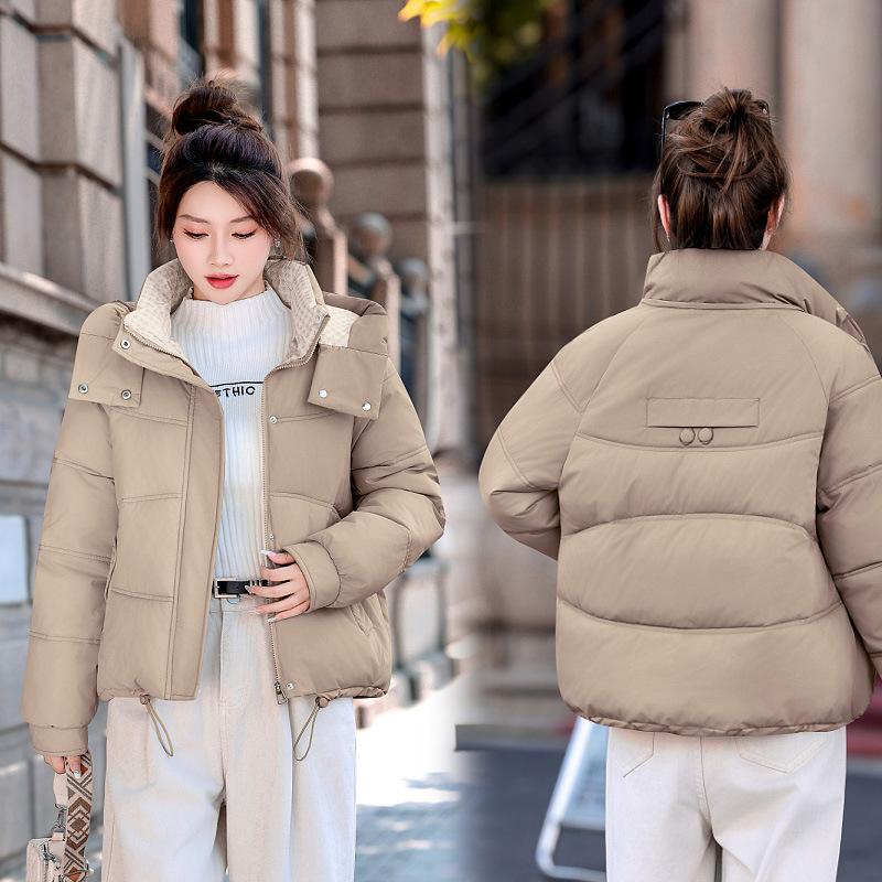 Женская короткая ветрозащитная теплая зимняя куртка со съемным капюшоном