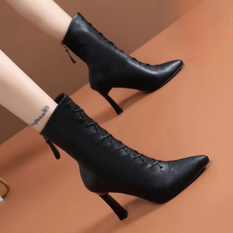 Ladies Mid Calf Shoes Autumn Winter 2024 Women's Half High Boots New Spring Comfortable and Elegant Gyaru Y2k Large Size Warm Pu