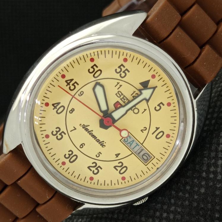 Б/У РЕДКИЕ ВИНТАЖНЫЕ SEIKO 5 AUTO 7019A ЯПОНИЯ МУЖСКИЕ ЧАСЫ С КРЕМАТЫМ ЦИФЕРБЛАТОМ 621a-a413409-2