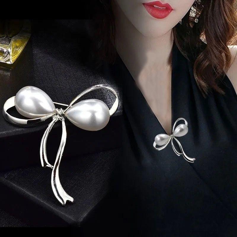 Anti-exposure Jewelry Fashion Brooch Temperament Korean Style Corsage High-end Alloy Pin Rhinestone Pearl Fixed Accessories