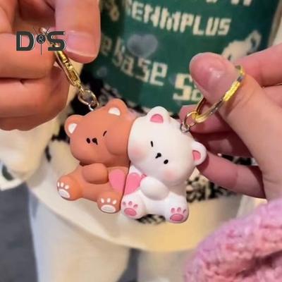 1 пара парных брелоков с подвеской в виде мультяшного медвежьего объятия, брелок с магнитным дизайном, украшение для сумки, подарок на день рождения