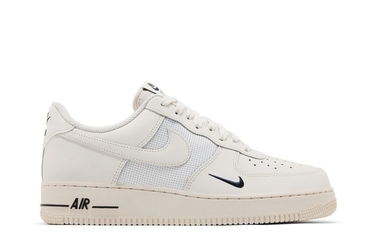 Men's Sneakers Nike Air Force 1 Low '07 LV8 Phantom Light Orewood Brown