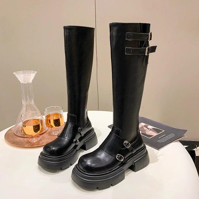 Женские ботинки до колена на платформе с шипами, весенне-зимние рыцарские армейские готические элегантные женские туфли на среднем каблуке, мотоциклетная обувь