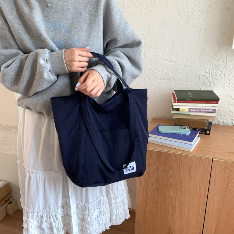 2025 Autumn New Japanese Nylon Shoulder Bag Commuter Large Capacity Handbag Light Shopping Backpack Women