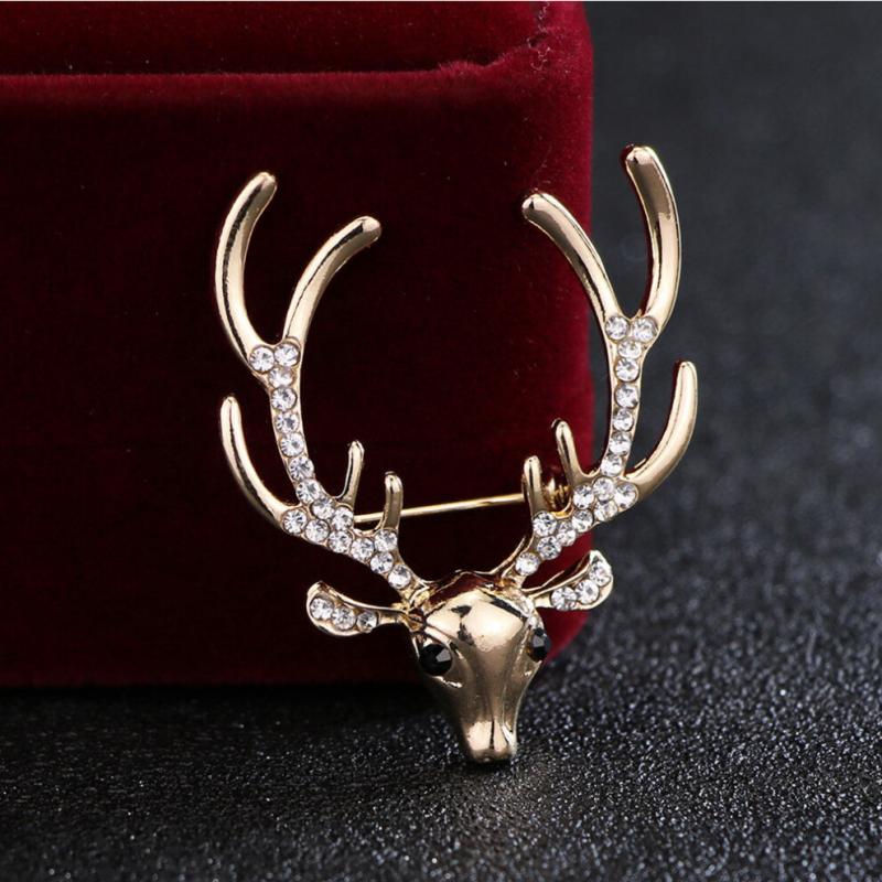 Deer head brooch with antlers, suitable for wearing on clothing