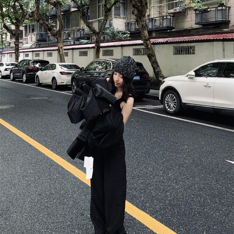 Черная вязаная шапка с пайетками женская осенне-зимняя k spice girl, подчеркивающая лицо, маленький головной убор, универсальная, подчеркивающая лицо, маленькая шапка-бини