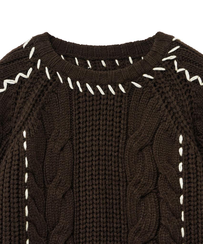 NOIRER FOR WOMAN Handmade Cable Crop Sweater (Brown)