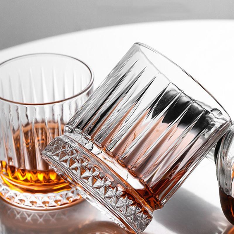 Кофейные чашки Алмазная вышивка Вертикальная полоска Прозрачная стеклянная бутылка для воды Чашка для виски и вина для бара для дома Оптовые чашки