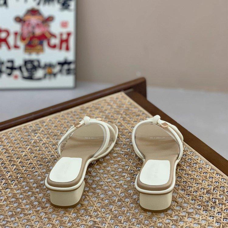 Французские туфли на толстом каблуке, женская летняя обувь 2025, новая универсальная модель в сказочном стиле, квадратный носок, средний каблук, крутые шлепанцы с юбкой