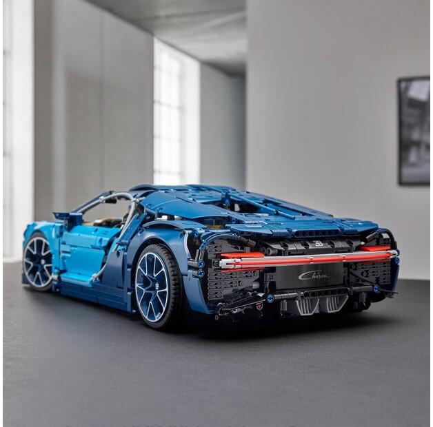 LEGO Technic 42083 Бугатти Чирон