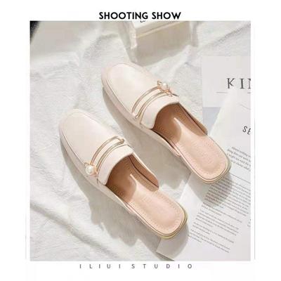 Весна и лето, новые металлические пряжки, жемчужный плоский каблук, мягкая подошва, повседневные и удобные женские туфли в британском стиле с каблуком-росой, полузатянутым каблуком