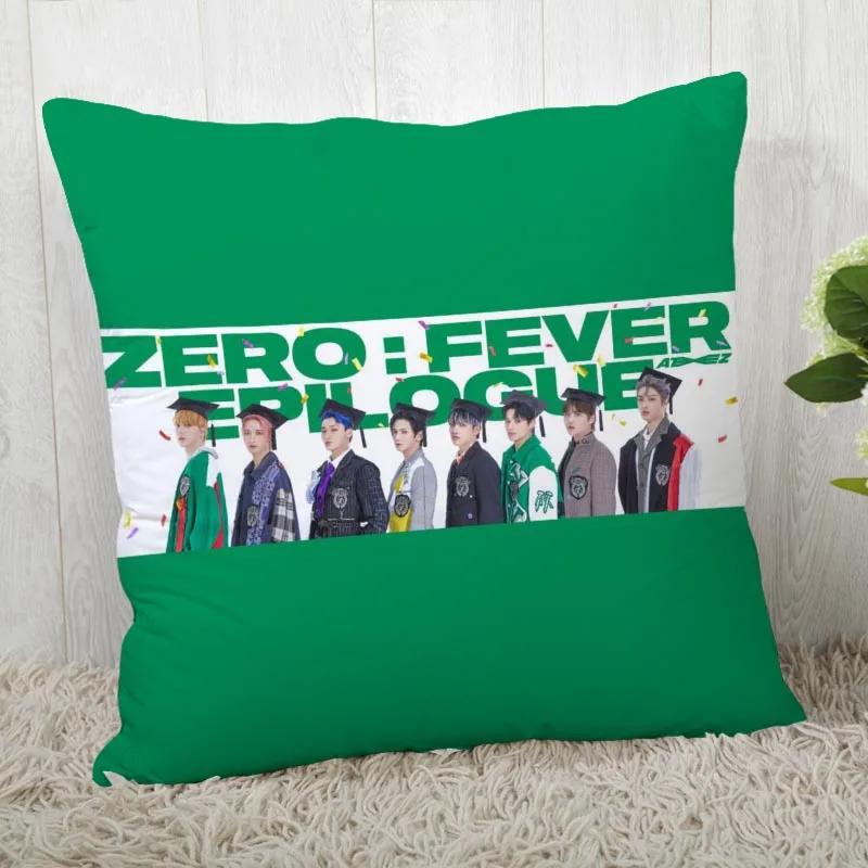 Подушка квадратная в стиле K-pop Ateez, наволочка на молнии, 45x45 см(Одна сторона) 04.1