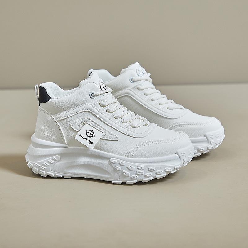 Корейские высокие туфли для пап на толстой подошве INS: Весна 2025 Новые студенческие беговые и увеличивающие рост спортивные кроссовки Q036