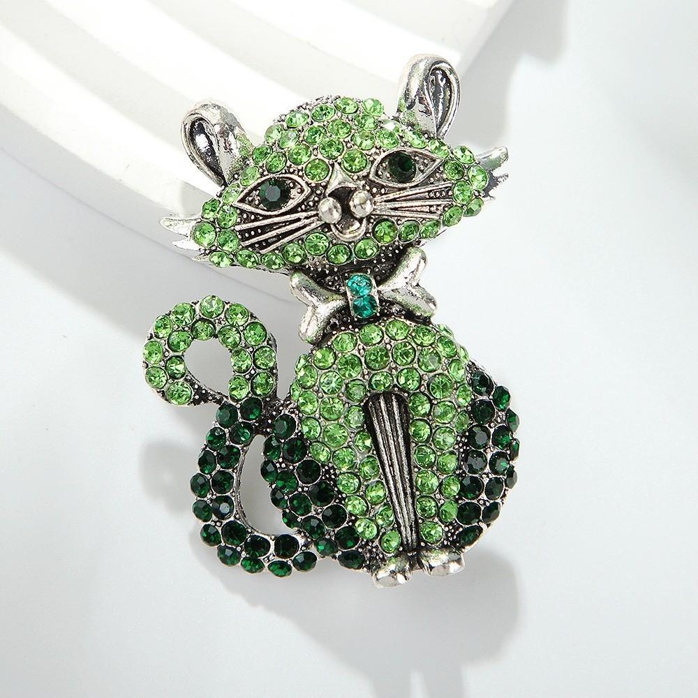 Lovely Design Cat Brooches Rhinestone Vintage Pin Feminine Style Animal Brooch Party Accessories