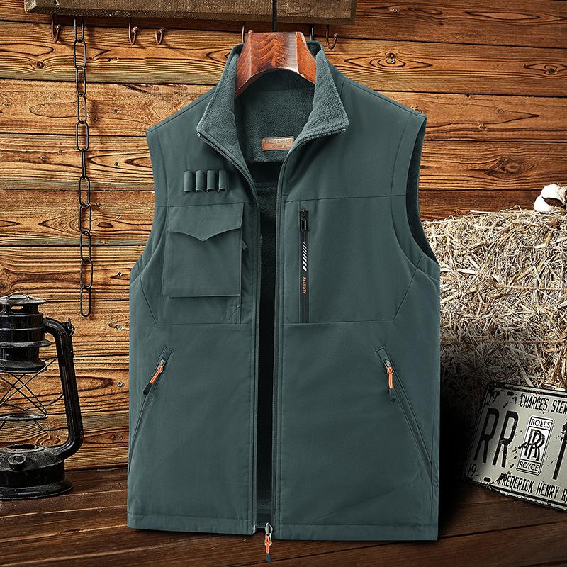 Мужские жилеты осенью и зимой. Мужские хлопковые жилеты. Двусторонний жилет.