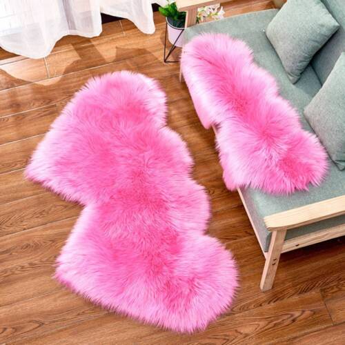 Double Heart Shape Faux Fur Sheepskin Rugs Floor Carpet Fluffy Soft Shaggy Area Rugs Throw Bedside Rugs Living Room Decor Mat