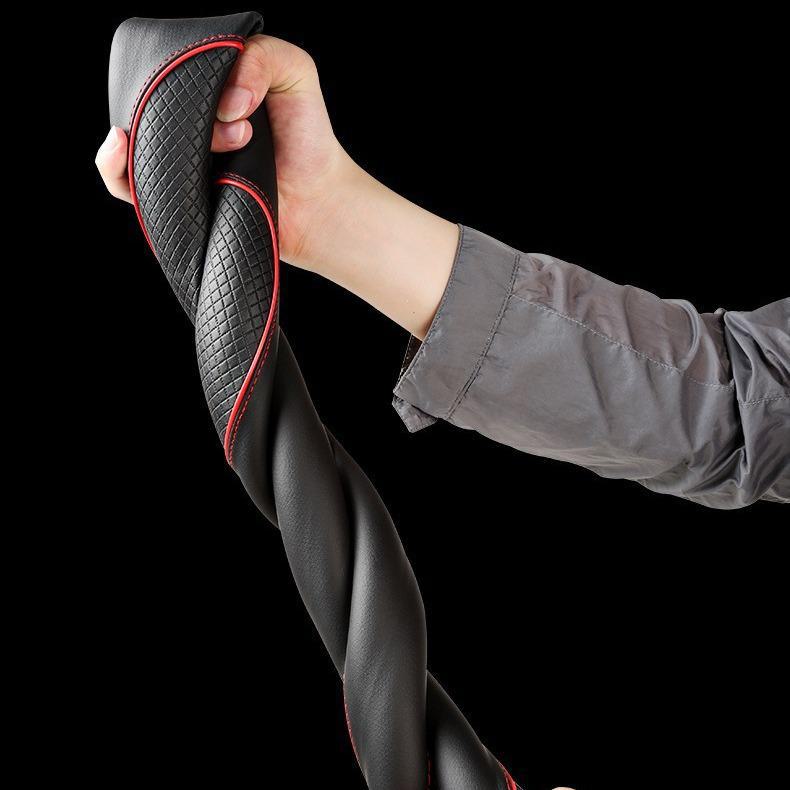 Универсальный кожаный чехол на руль автомобиля с ромбовидной сеткой: Защита на все четыре сезона