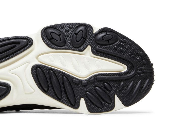 adidas Ozweego 'Черный Сигнальный Розовый'