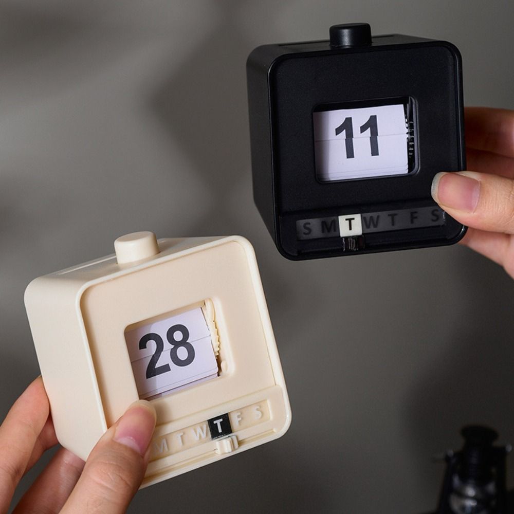 Mini Size Perpetual Calendar Push Flip Mechanism Page Turning Calendar Office Desk