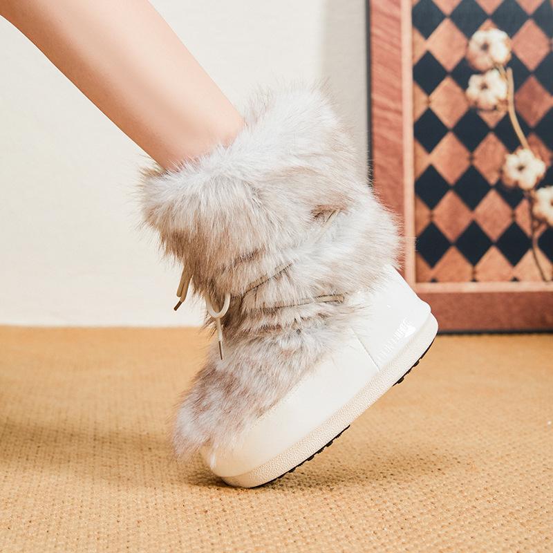 Ruffian Young Internet Celebrities with the Same 2025 Winter European and American Fashion Space Boots Hairy Moon Sneakers Snow Boots