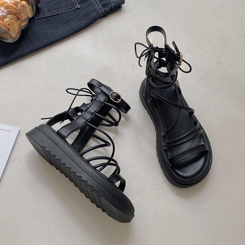 Платформа повседневная Интернет знаменитость белые ретро босоножки на платформе женские 2025 новая летняя пляжная одежда римские туфли