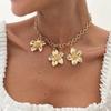 Accessories Ins Vacation Style Flower Pendant Necklace, Vintage Versatile Geometric Spice Girl Collarbone Necklace Women